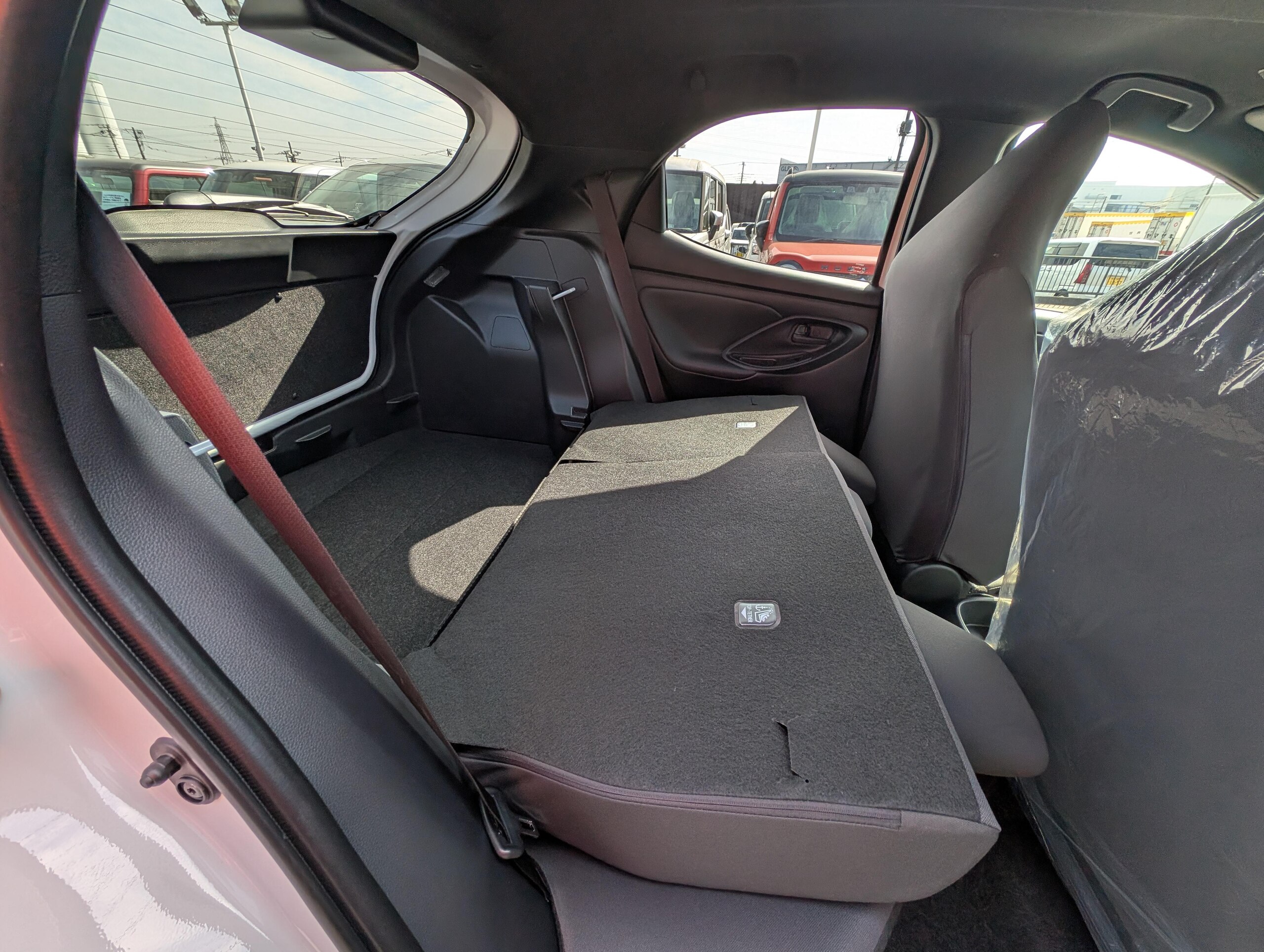 Car Image 18