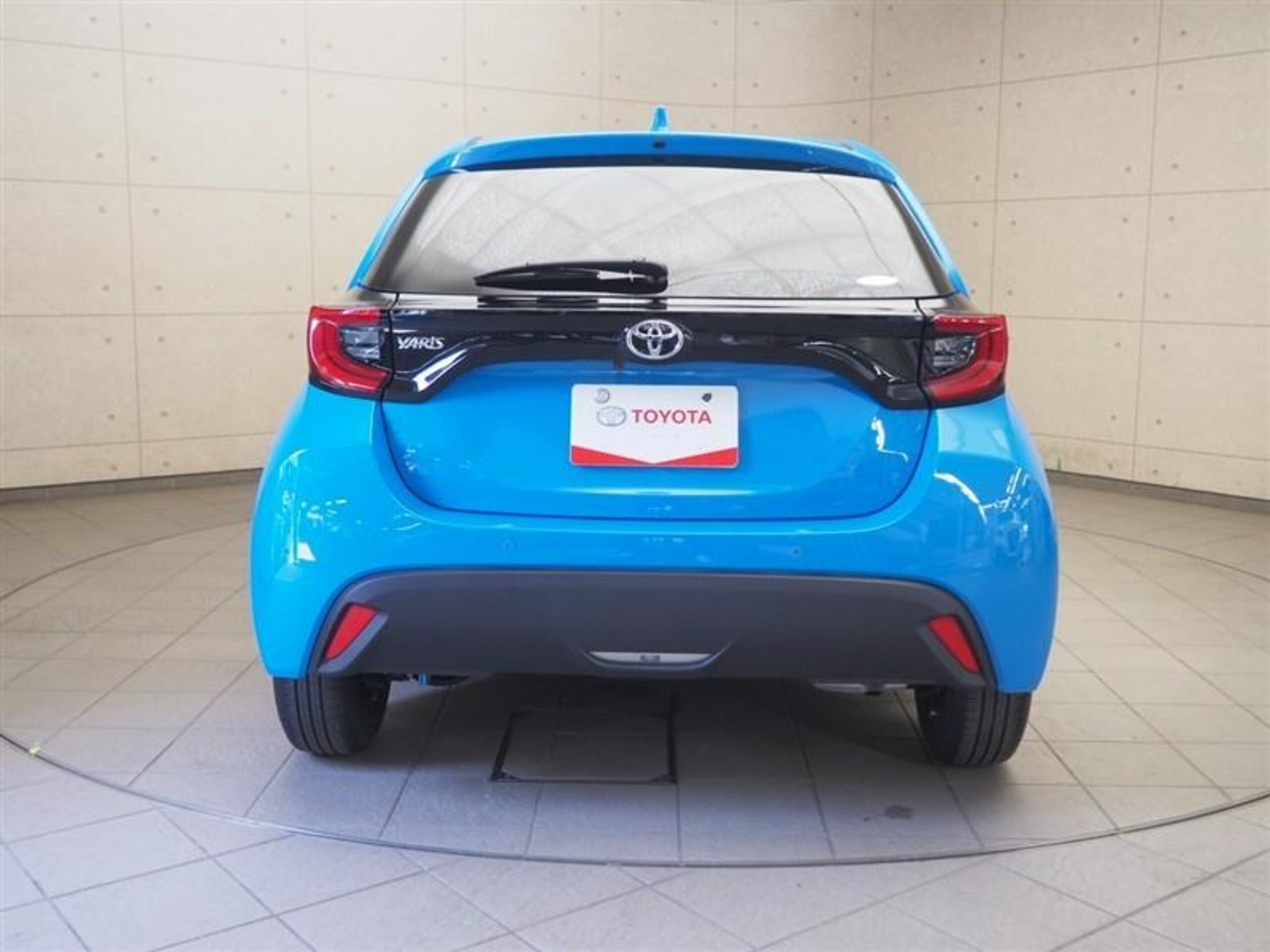 Car Image 3