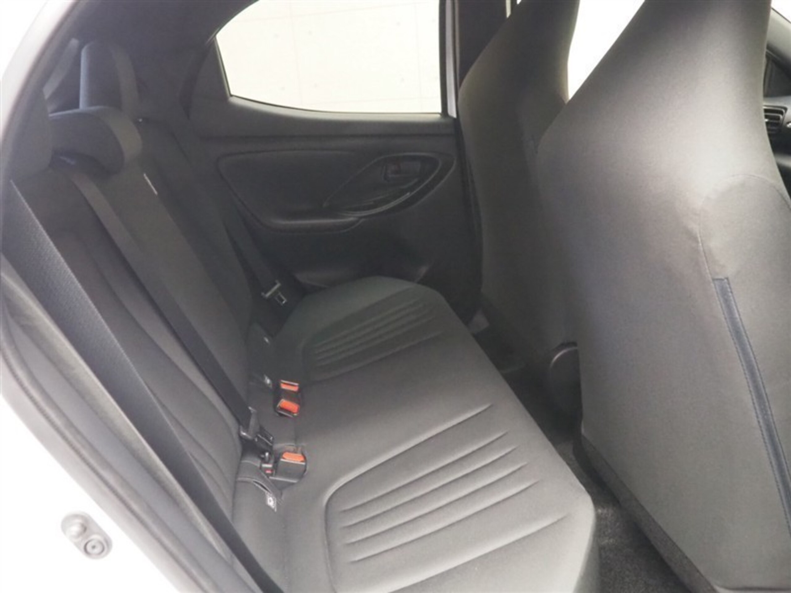 Car Image 8