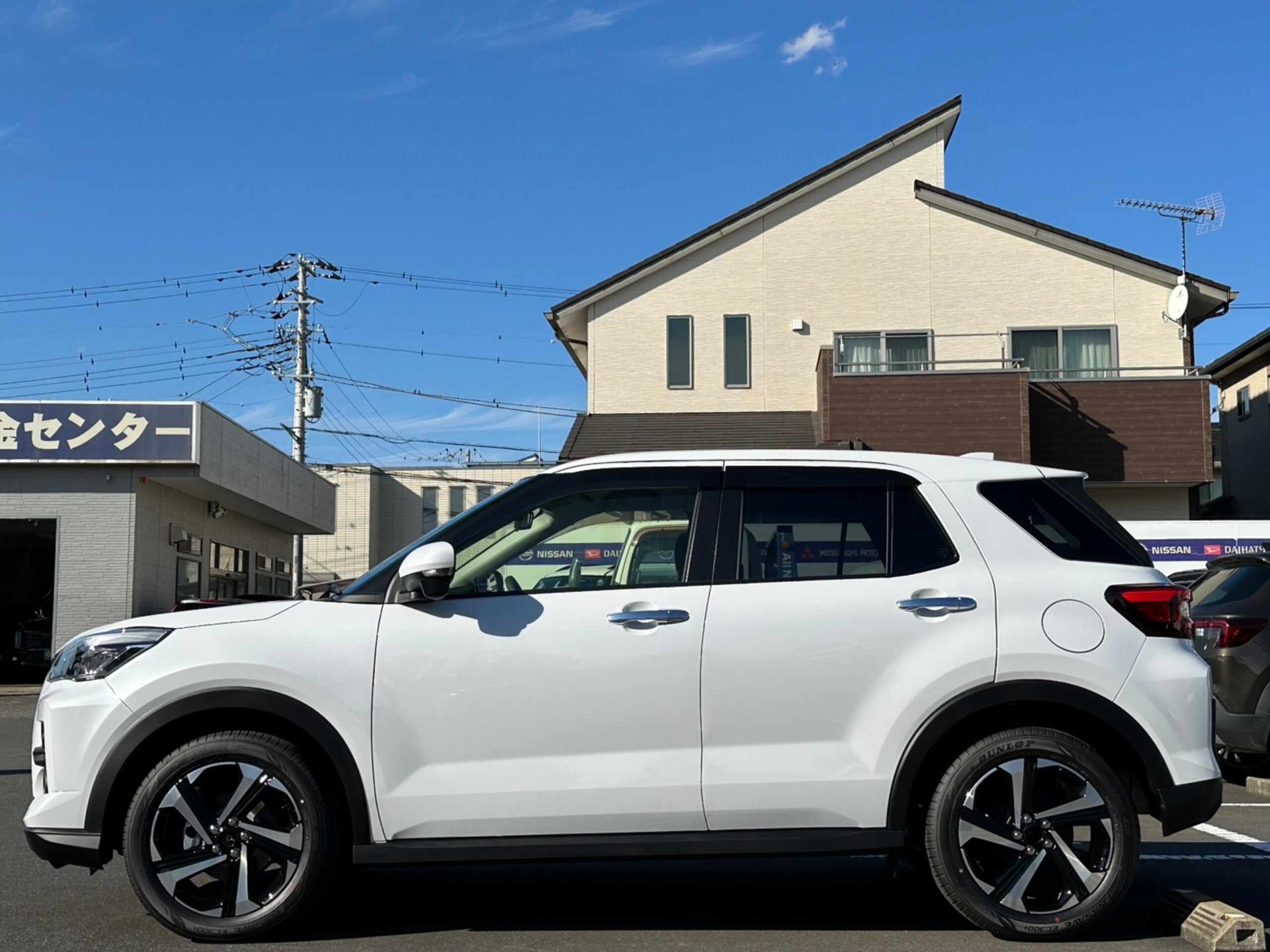 Car Image 4