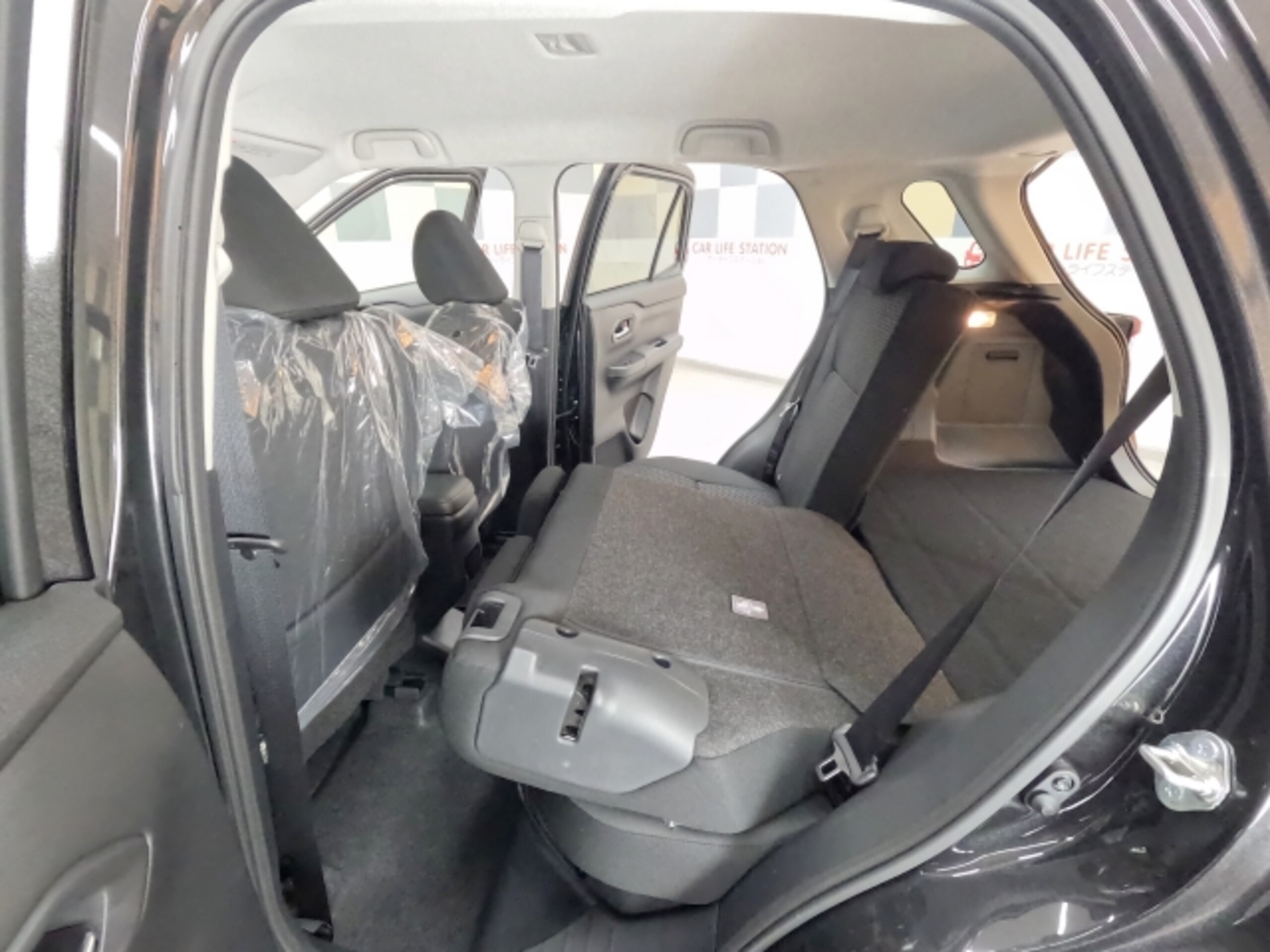 Car Image 7