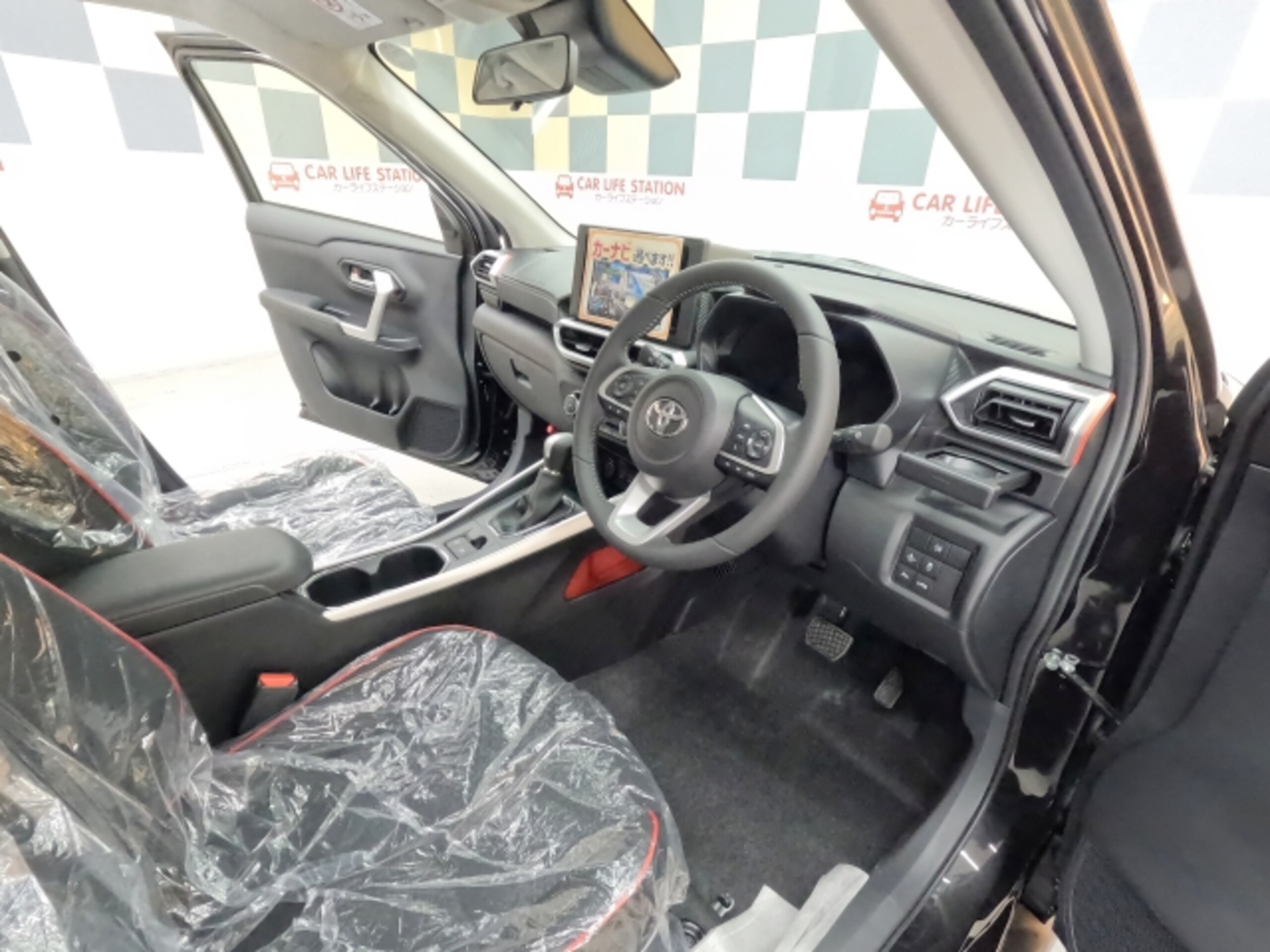 Car Image 11