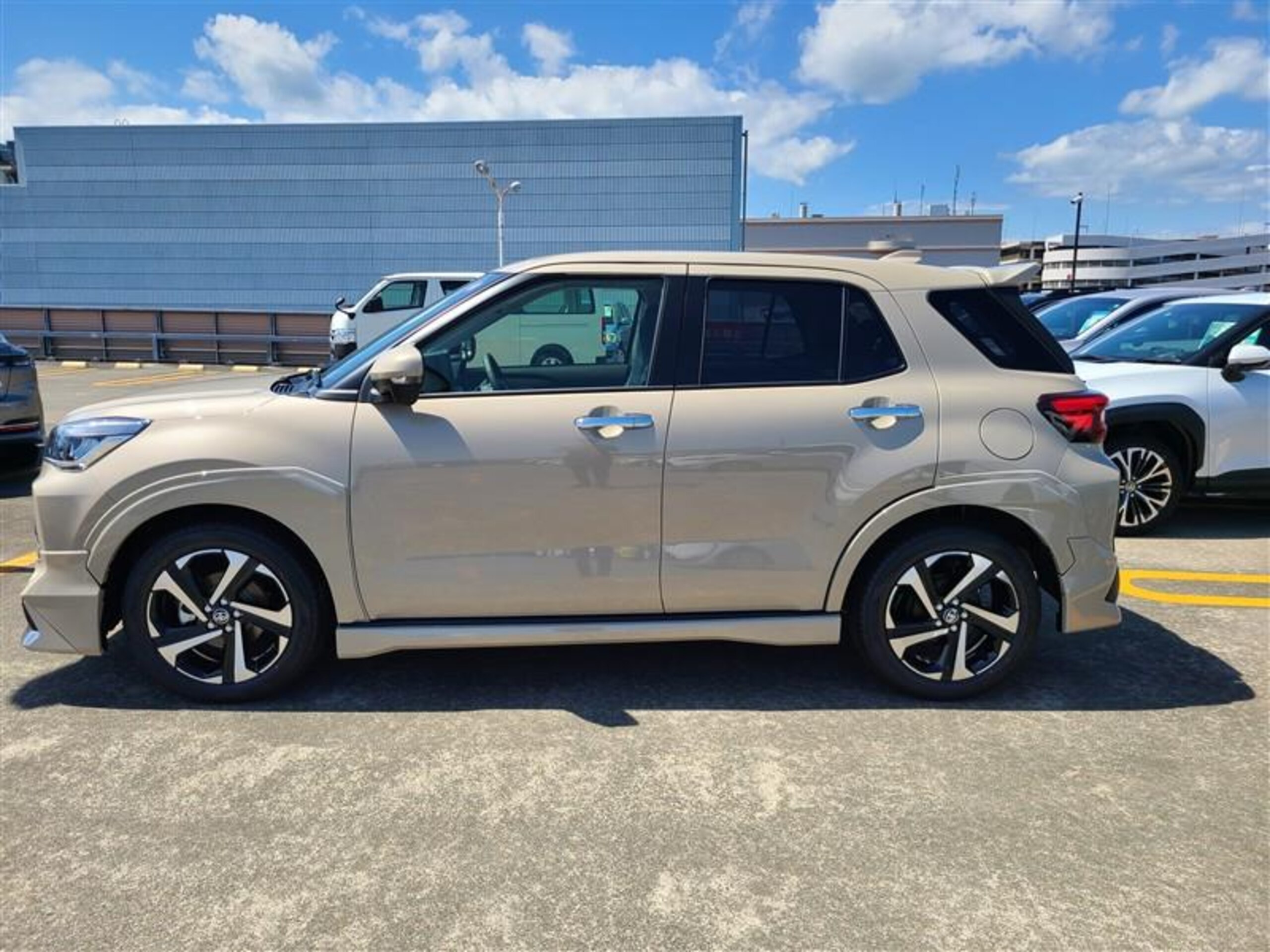 Car Image 2